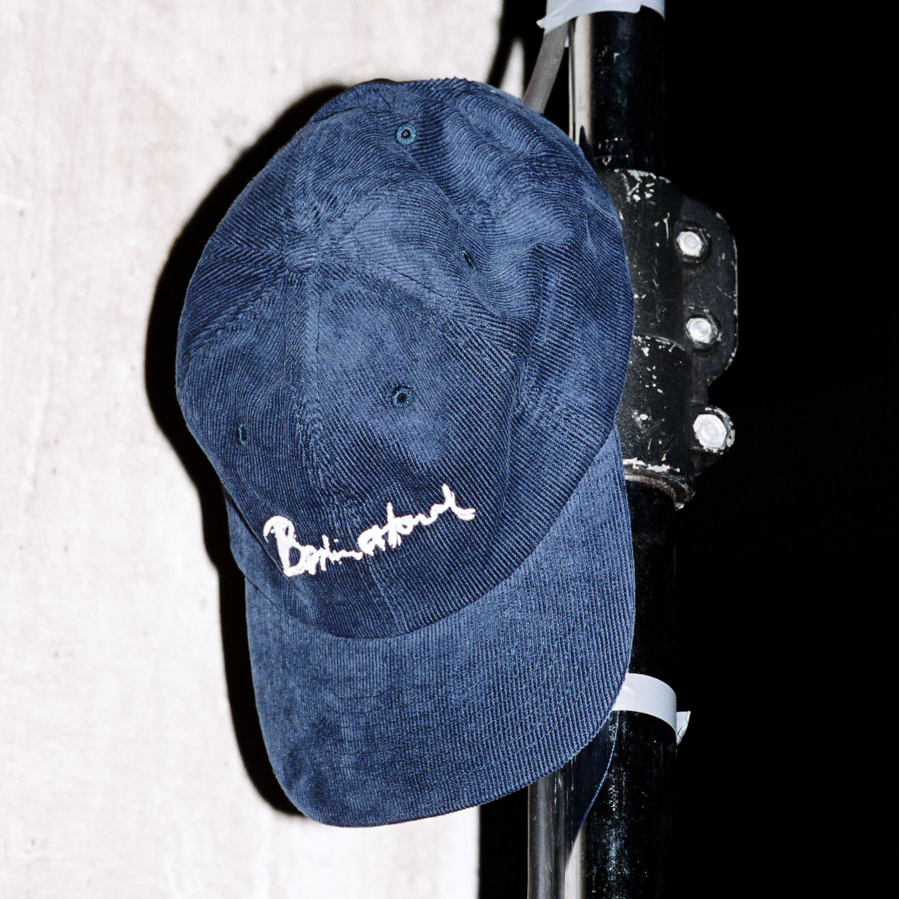 signature cap